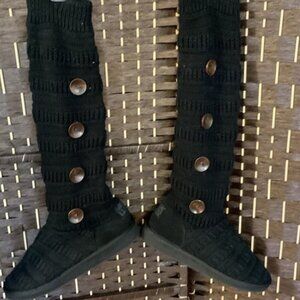 Sweater Classic Knee High Boots (PREOWNED)